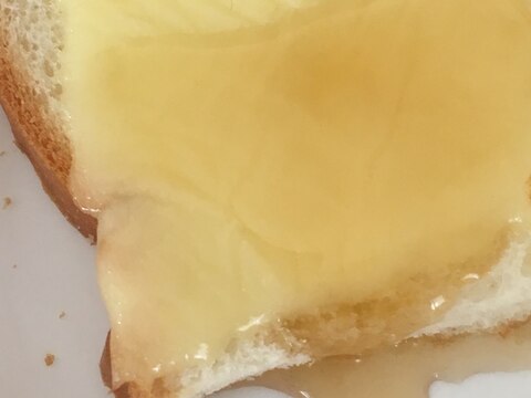 メープルチーズトースト